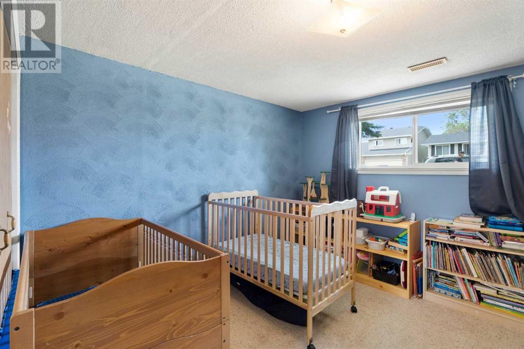 1746 Summerfield Boulevard Se, Airdrie, Alberta  T4B 1V1 - Photo 10 - A2225282
