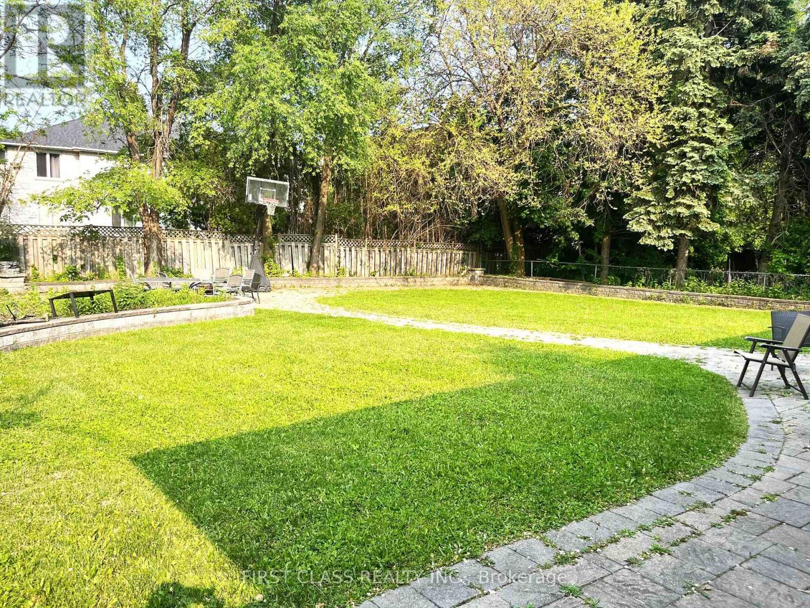 2631 Bayview Avenue, Toronto, Ontario  M2L 1B6 - Photo 11 - C12188182