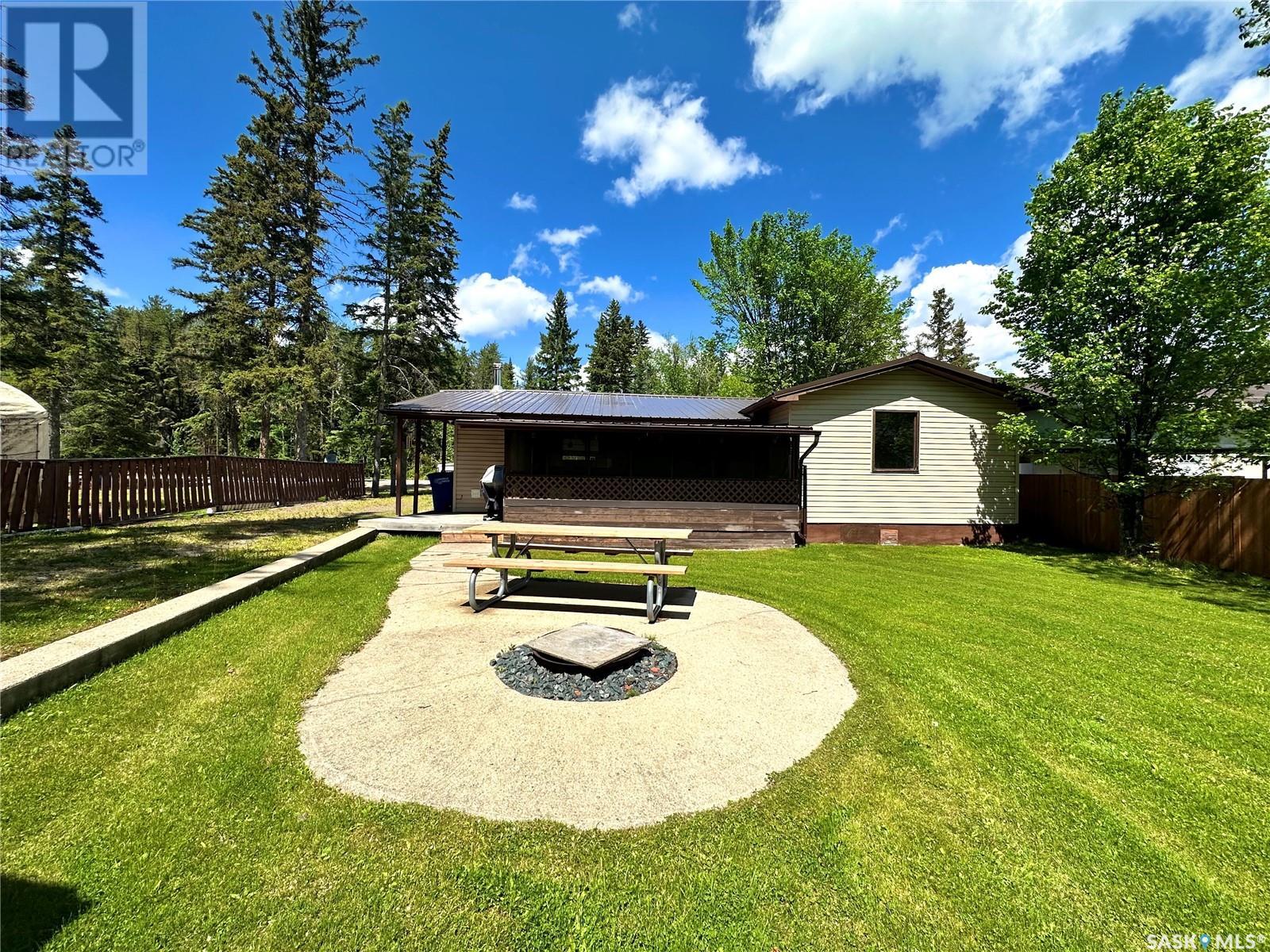 122 Pine Street, Chitek Lake, Saskatchewan  S0J 0L0 - Photo 2 - SK008216