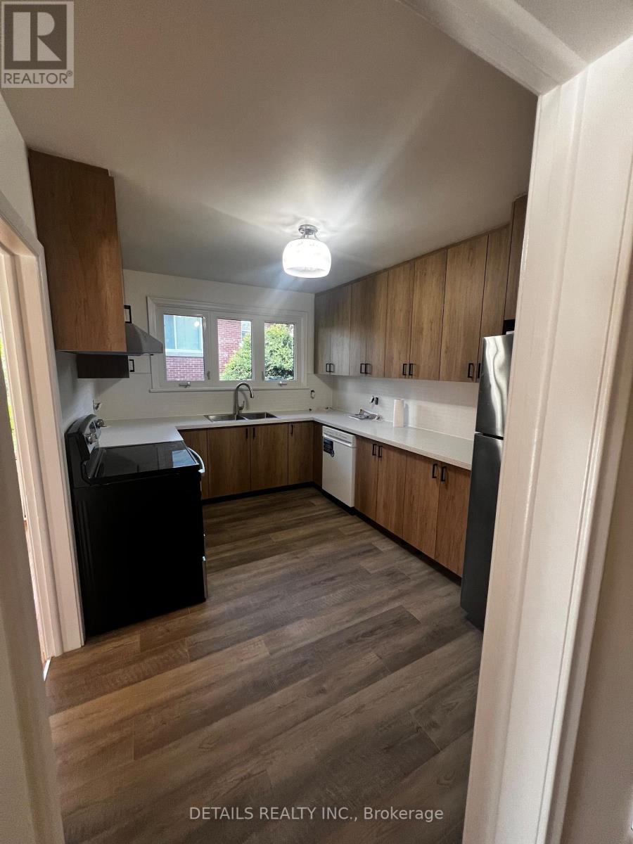 1 - 1587 Devon Street, Ottawa, Ontario  K1G 0S6 - Photo 2 - X12194057
