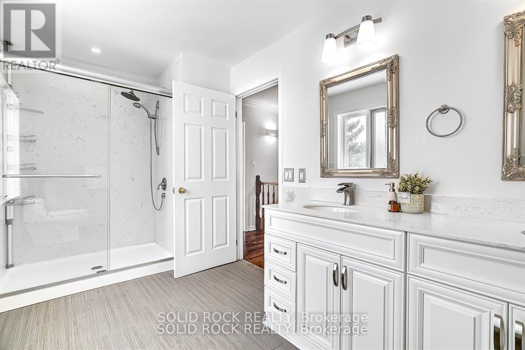 42 Marchbrook Circle, Ottawa, Ontario  K2W 1A1 - Photo 26 - X12194060