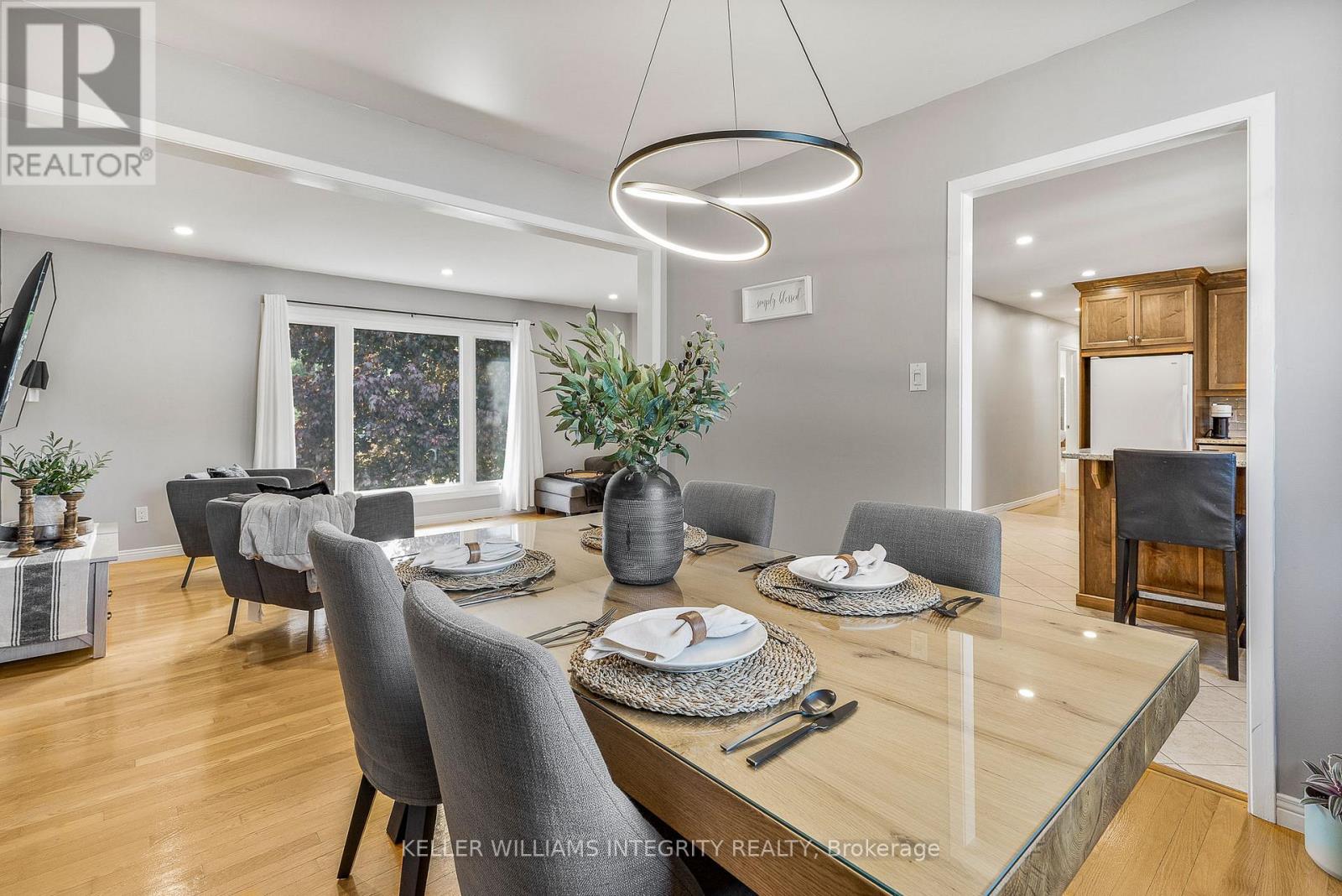 64 Beaver Lane, The Nation, Ontario  K0A 2M0 - Photo 11 - X12194080