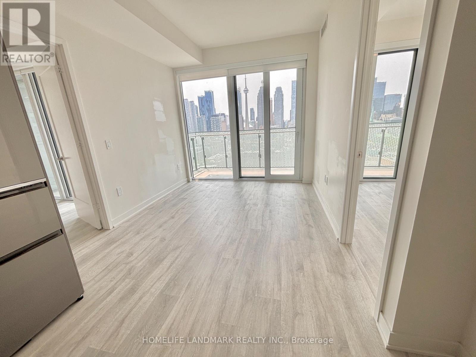 2030 - 135 Lower Sherbourne Street, Toronto, Ontario  M5A 1Y4 - Photo 8 - C12194069