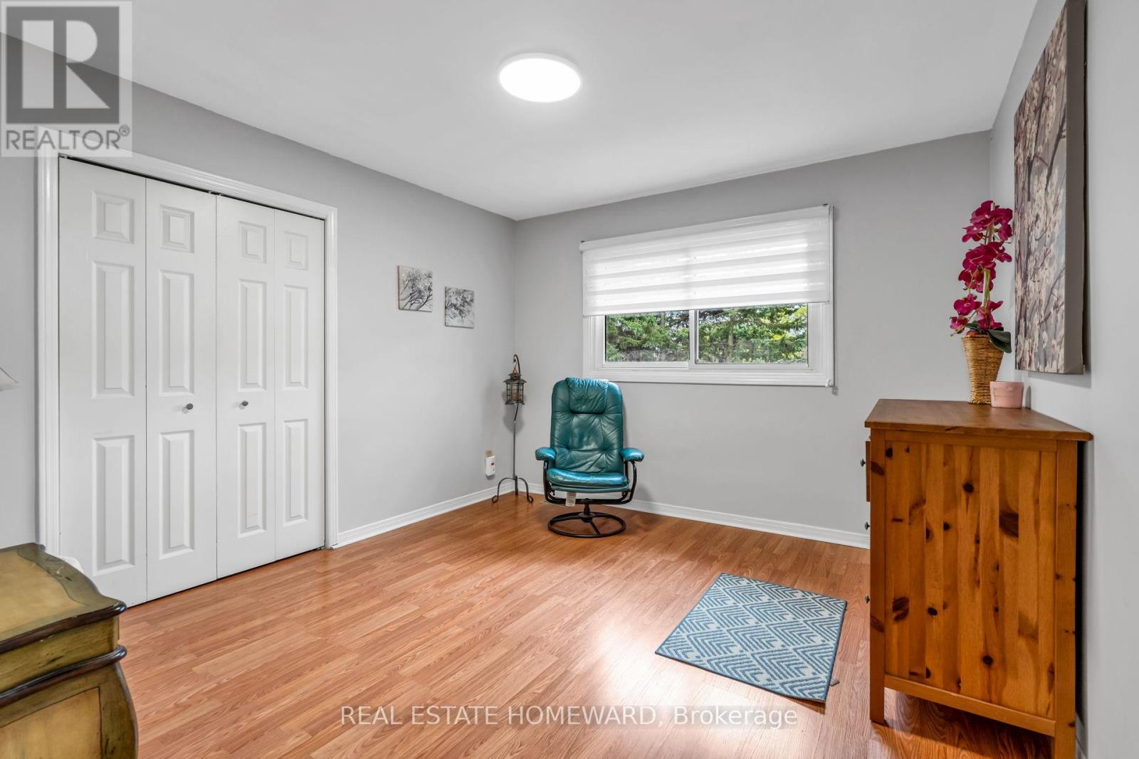 2032 Shannon Drive, Mississauga (Sheridan), Ontario  L5H 3W3 - Photo 22 - W12193910