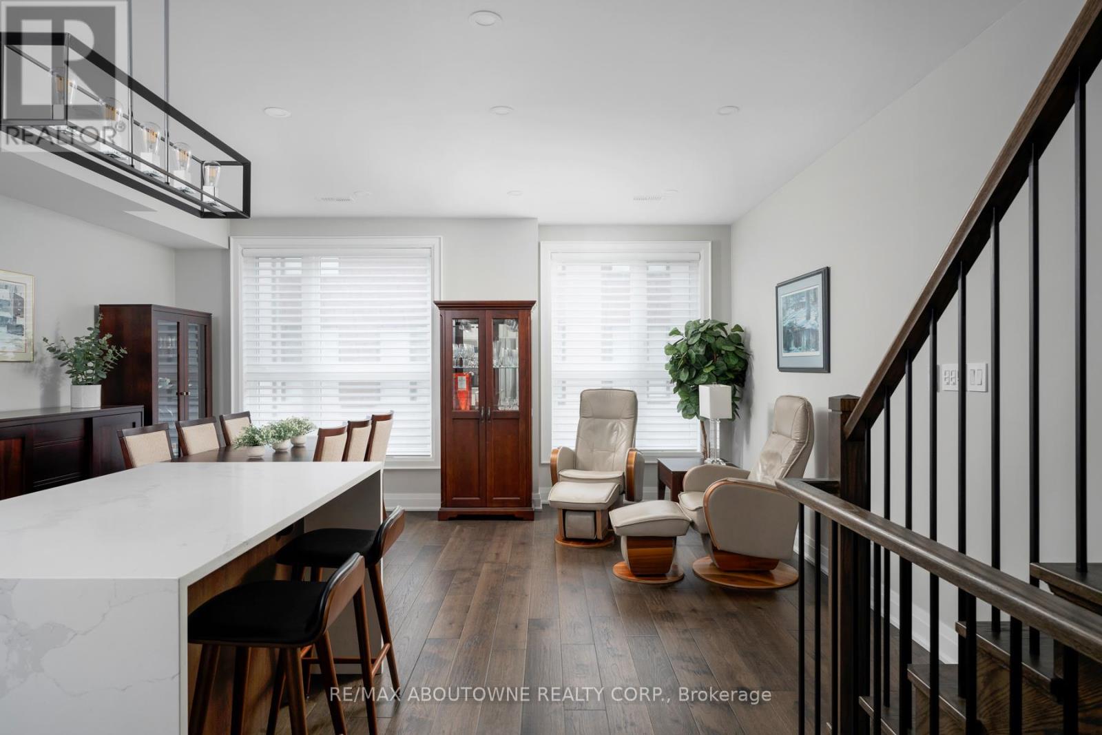 3227 Ellyn Common, Burlington, Ontario  L7N 0A3 - Photo 10 - W12194082