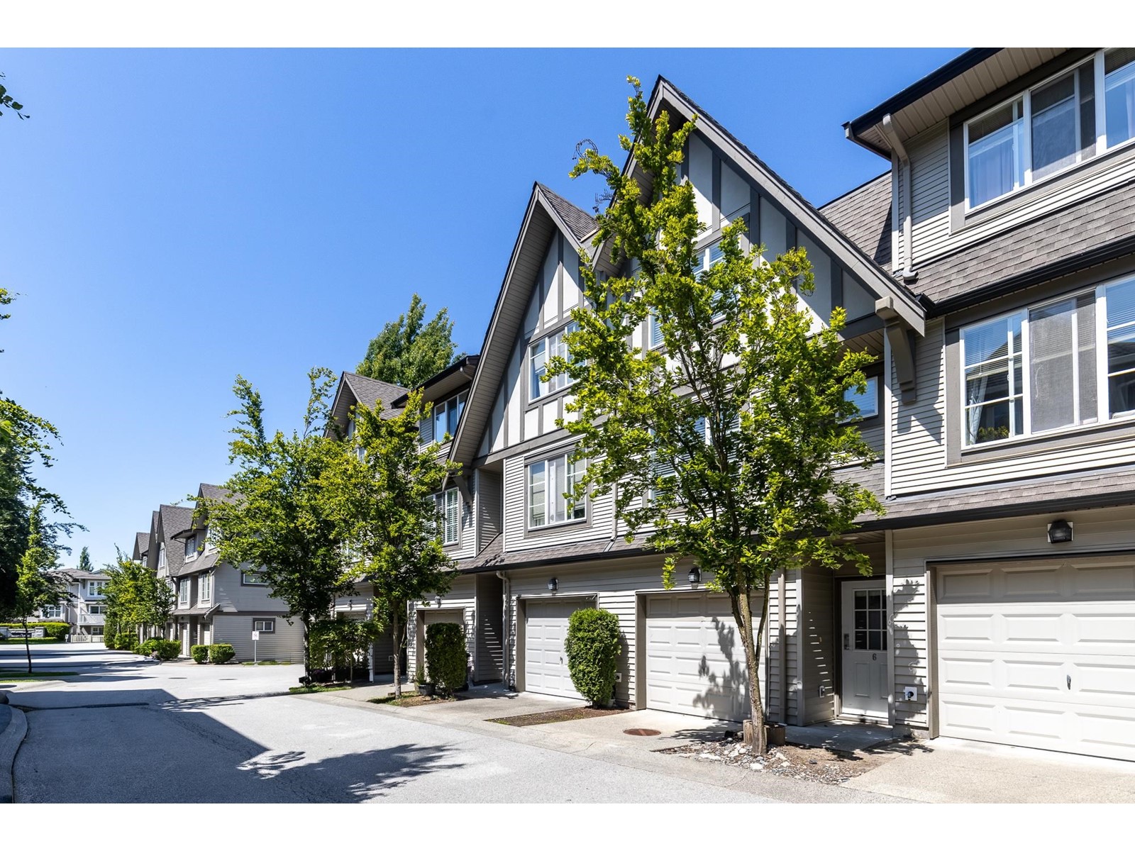 6 15175 62a Avenue, Surrey, British Columbia  V3S 1X1 - Photo 2 - R3010037