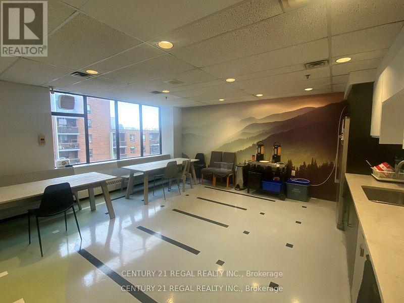400 - 622 College Street, Toronto (Palmerston-Little Italy), Ontario  M6G 1B4 - Photo 7 - C11956720