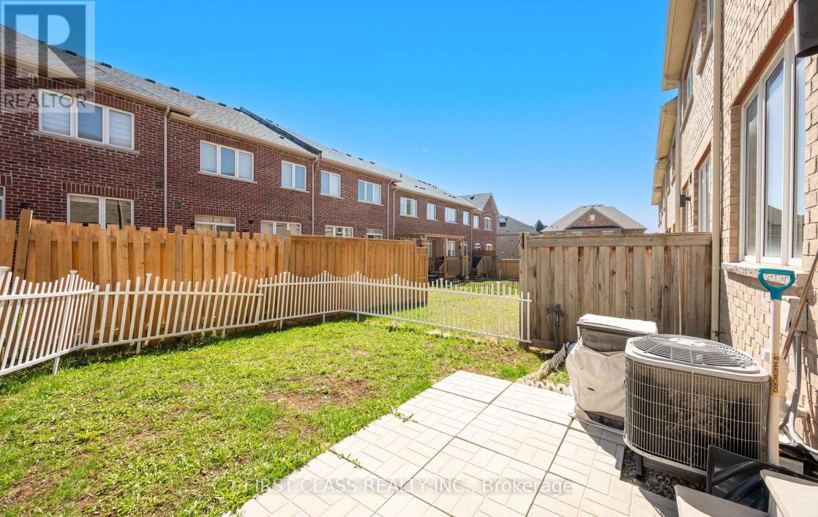107 Knott End Crescent, Newmarket, Ontario  L3Y 0E4 - Photo 47 - N12194097
