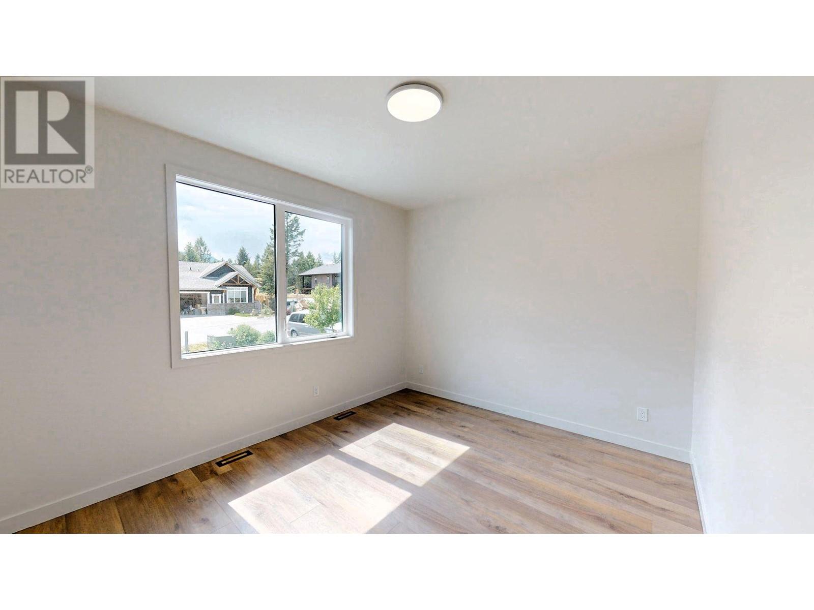 930 Copper Point Way, Windermere, British Columbia  V0A 1K3 - Photo 41 - 10335013