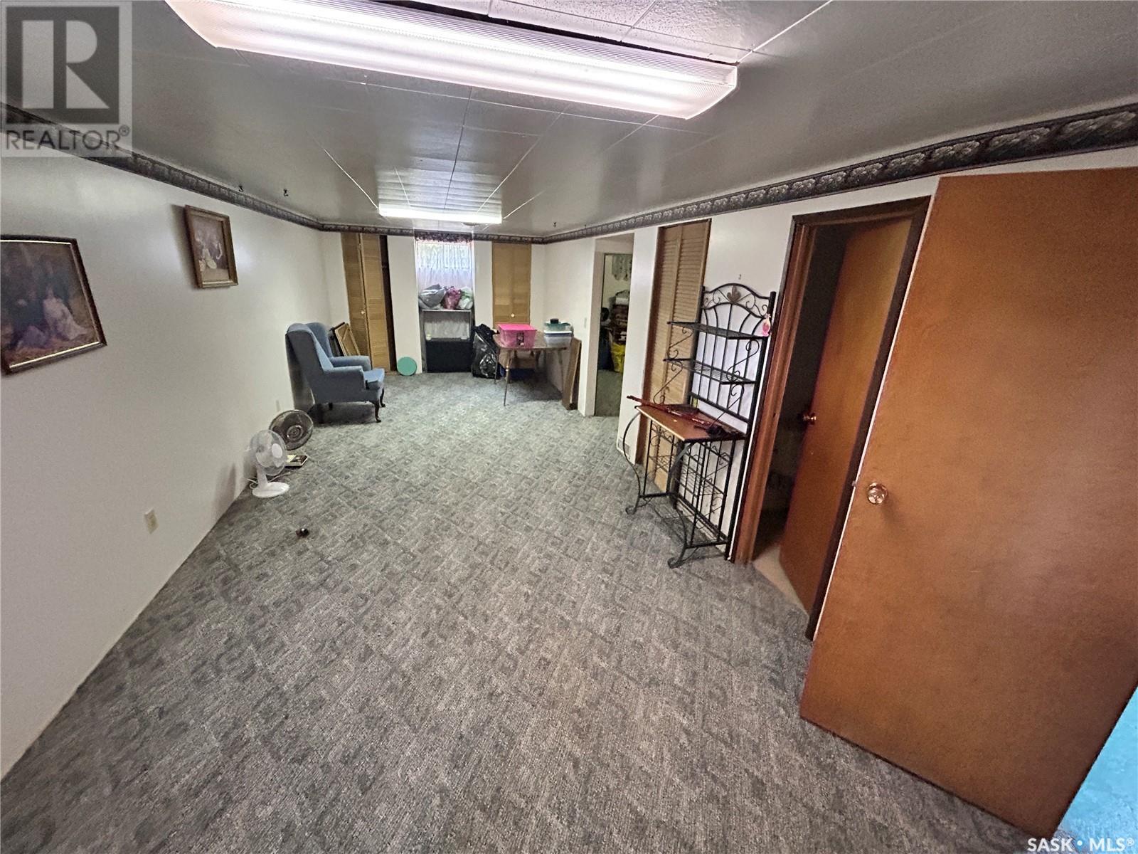 601 2nd Avenue, Spy Hill, Saskatchewan  S0A 3W0 - Photo 14 - SK008051