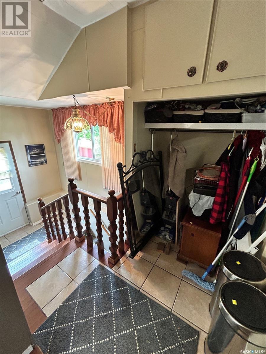 601 2nd Avenue, Spy Hill, Saskatchewan  S0A 3W0 - Photo 6 - SK008051