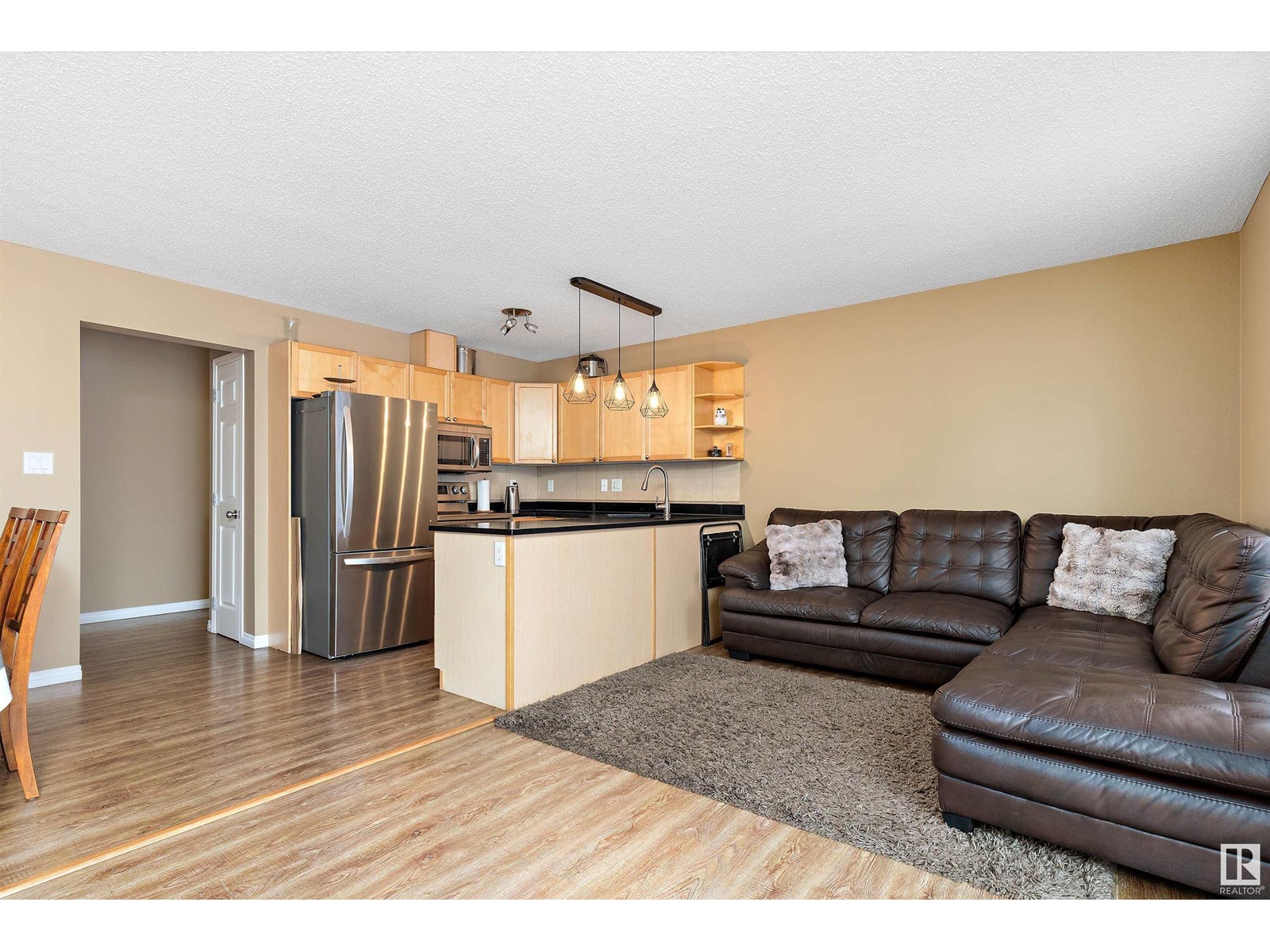 ##3 451 Hyndman Cr Nw, Edmonton, Alberta  T5A 5J3 - Photo 5 - E4439827