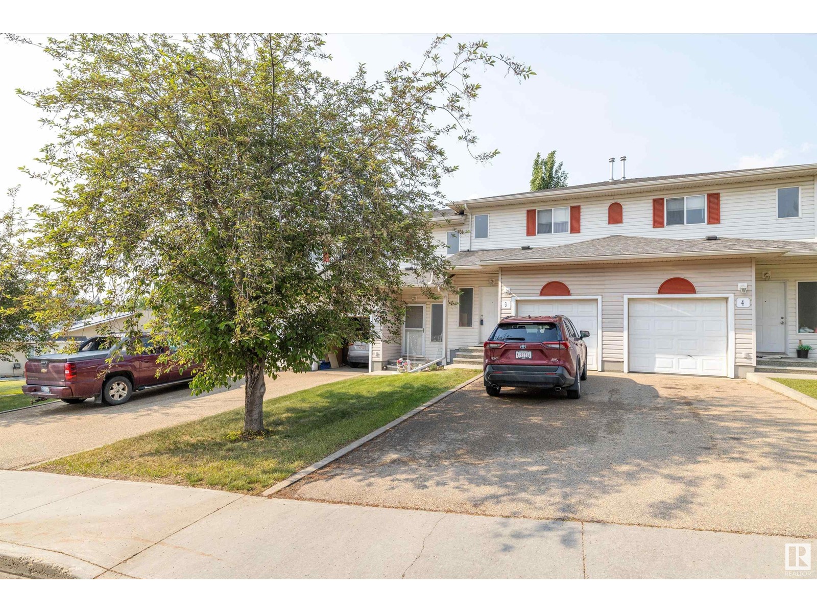 ##3 451 Hyndman Cr Nw, Edmonton, Alberta  T5A 5J3 - Photo 1 - E4439827