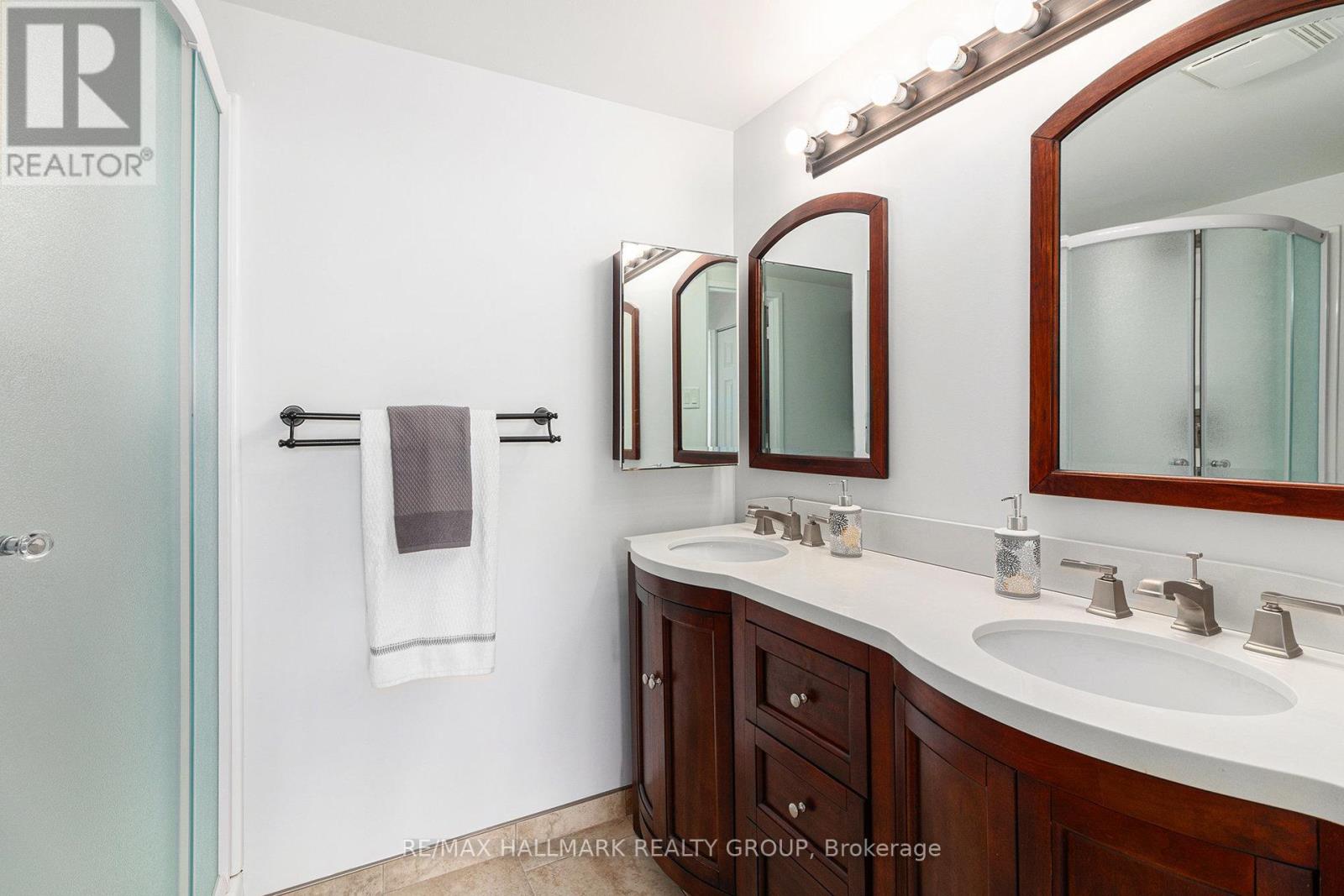 1407 - 2759 Carousel Crescent, Ottawa, Ontario  K1T 2N5 - Photo 18 - X12194153