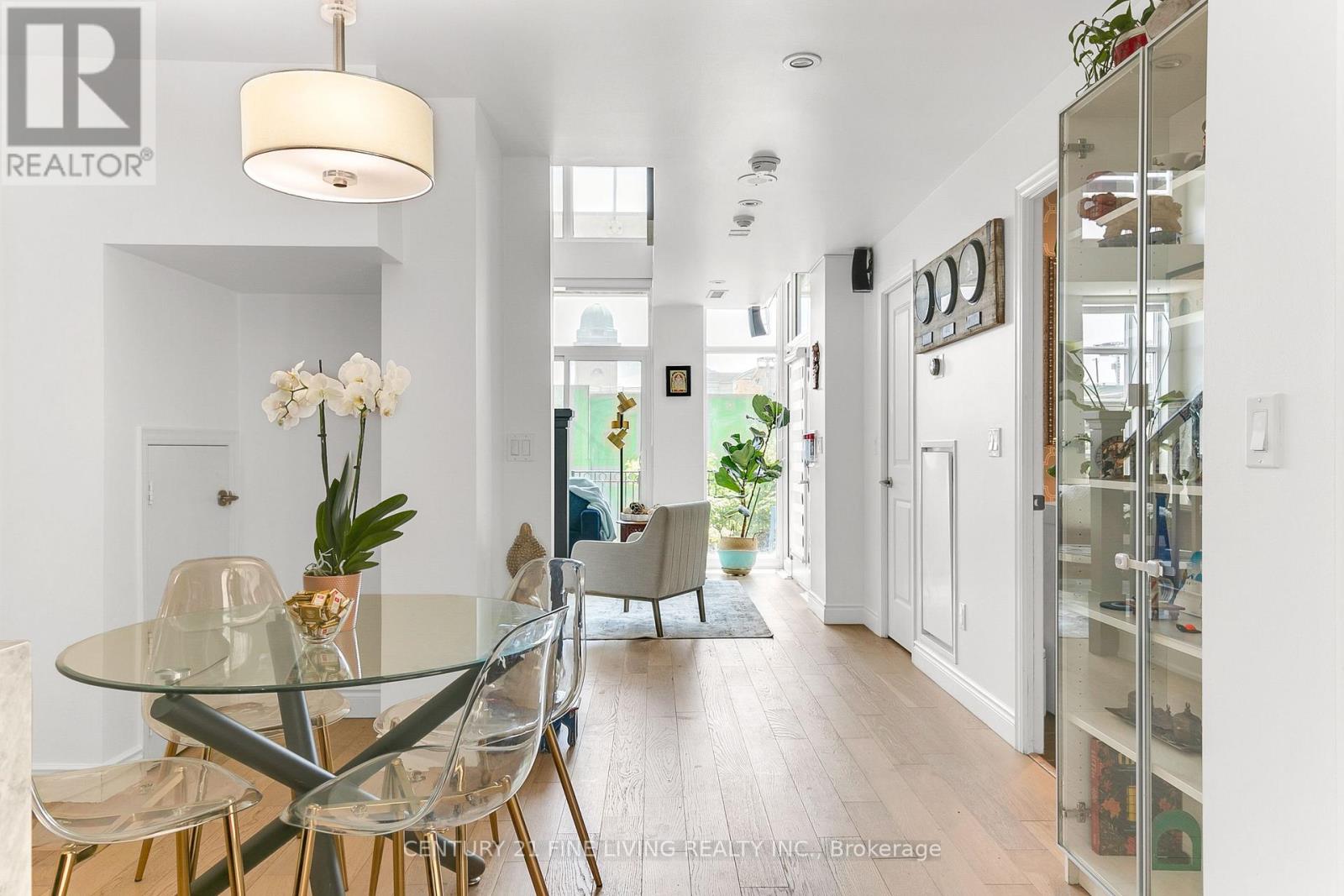 Th22 - 6 Pirandello Street, Toronto (Waterfront Communities), Ontario  M6K 0B1 - Photo 14 - C12194121