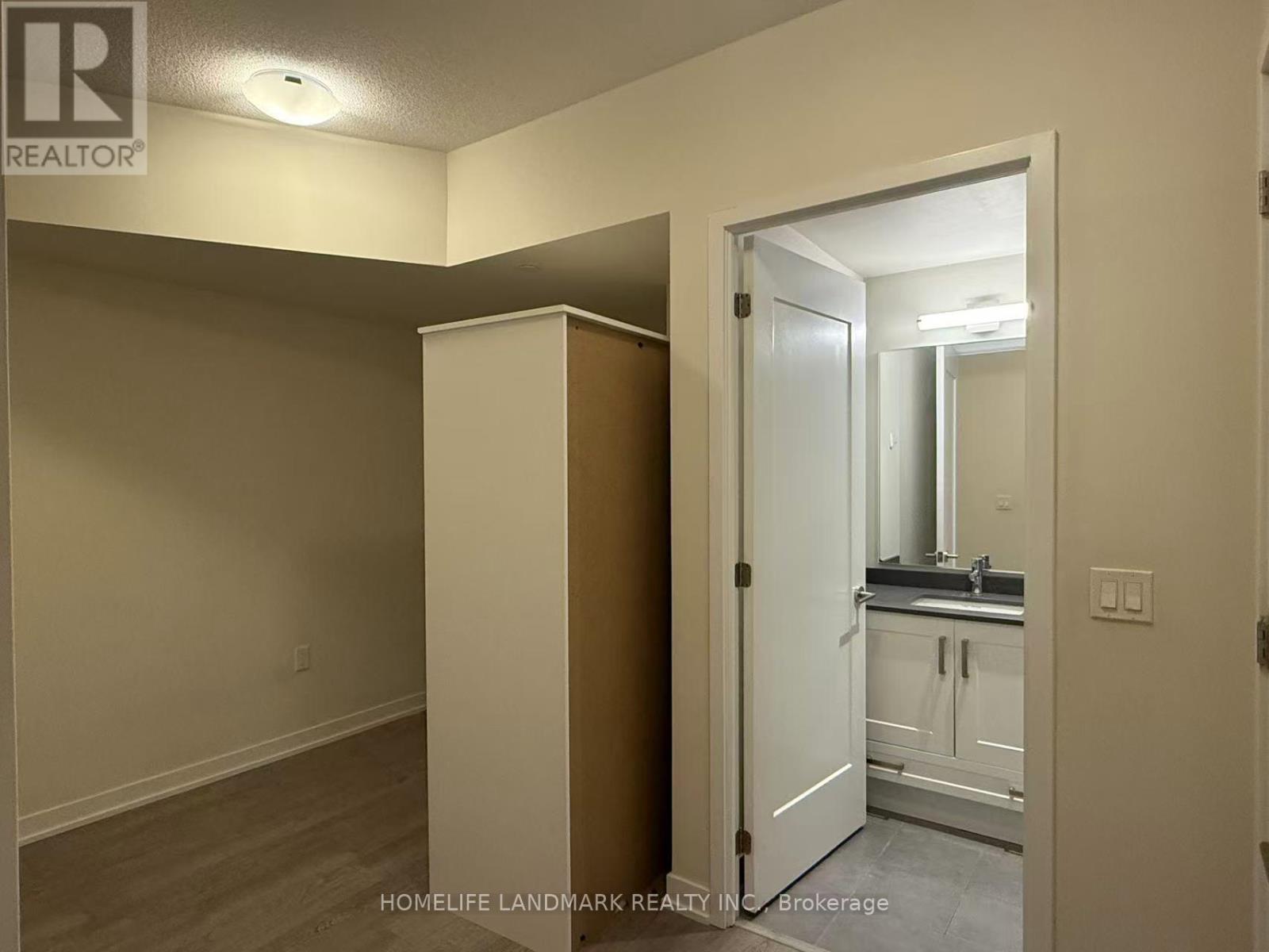 507 - 99 John Street, Toronto, Ontario  M5V 0S6 - Photo 14 - C12194144