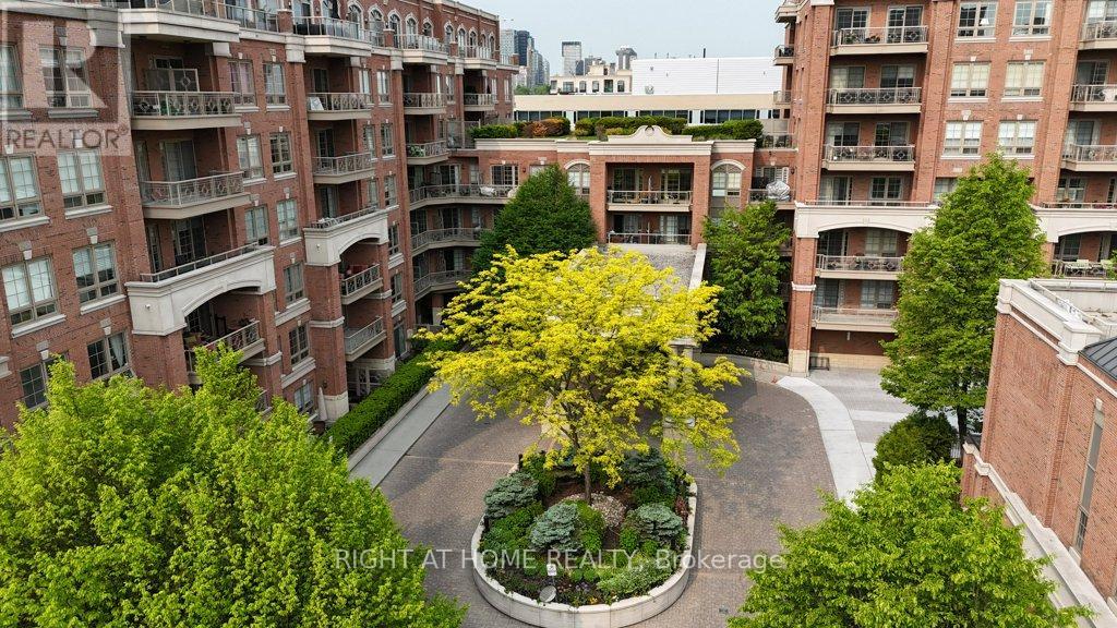 216 - 20 Burkebrook Place, Toronto, Ontario  M4G 0A1 - Photo 1 - C12194146