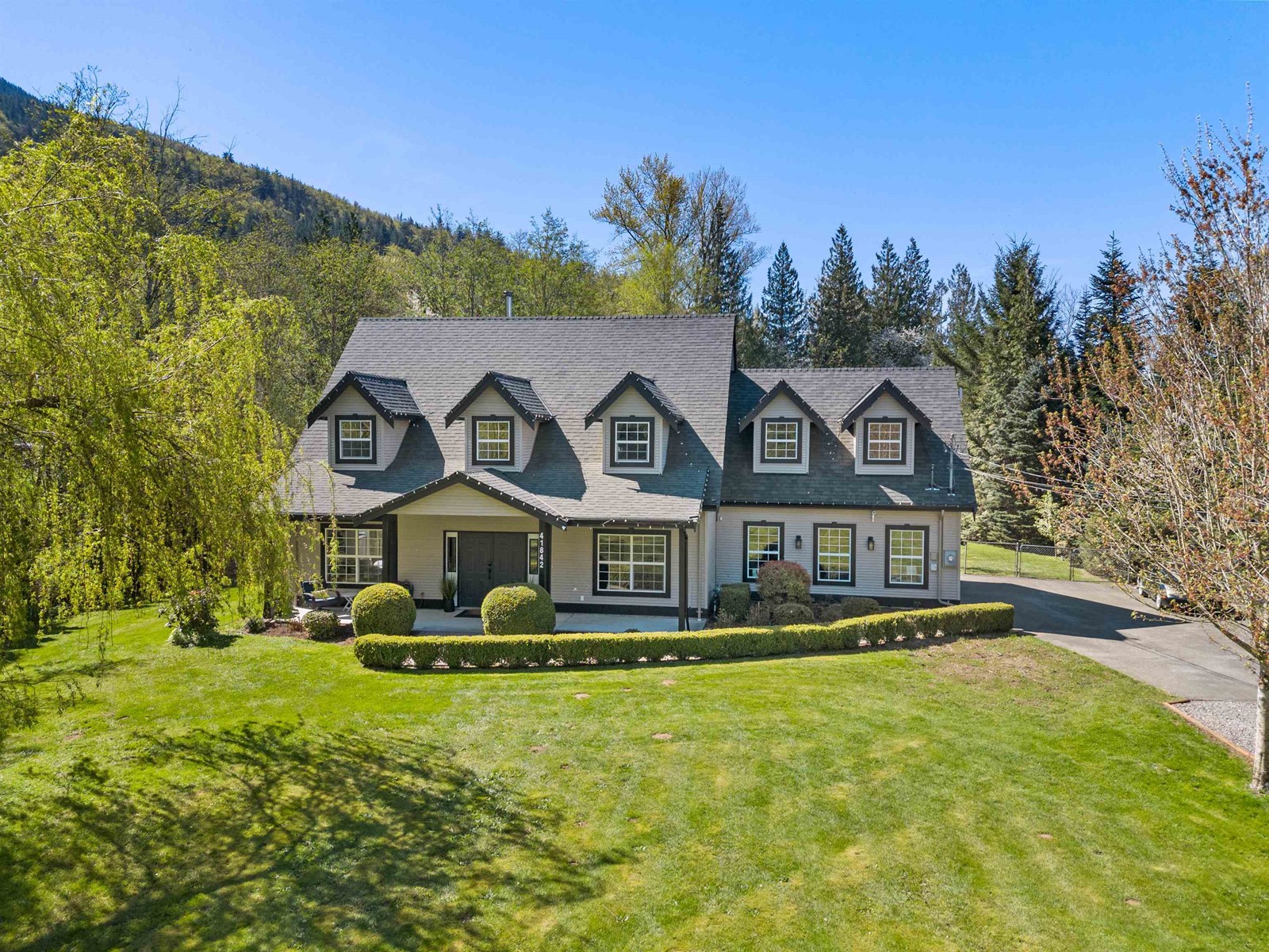 41842 MAPLE LANE|Majuba Hill, Yarrow, British Columbia