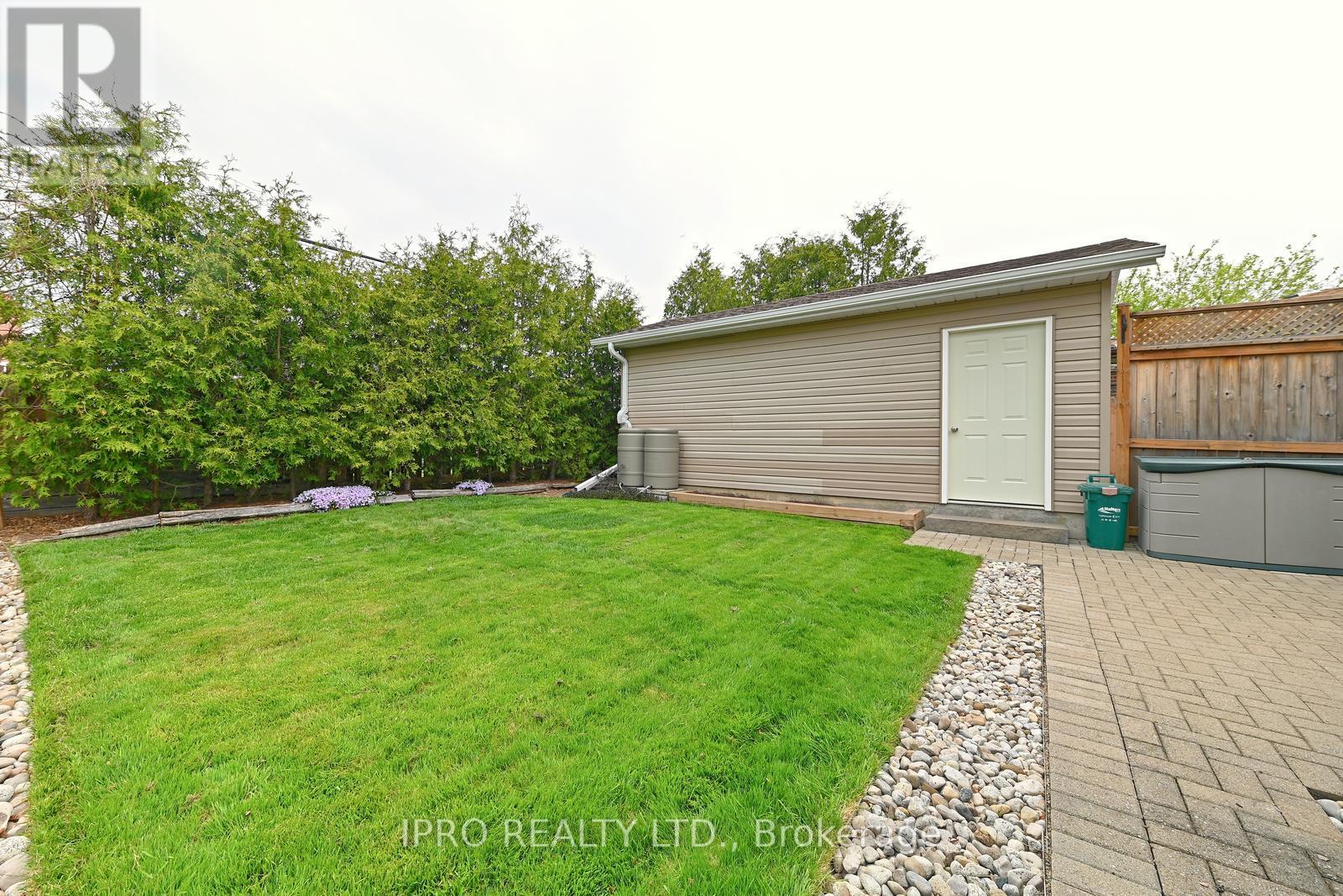 44 Moultrey Crescent, Halton Hills, Ontario  L7G 4N5 - Photo 20 - W12194147