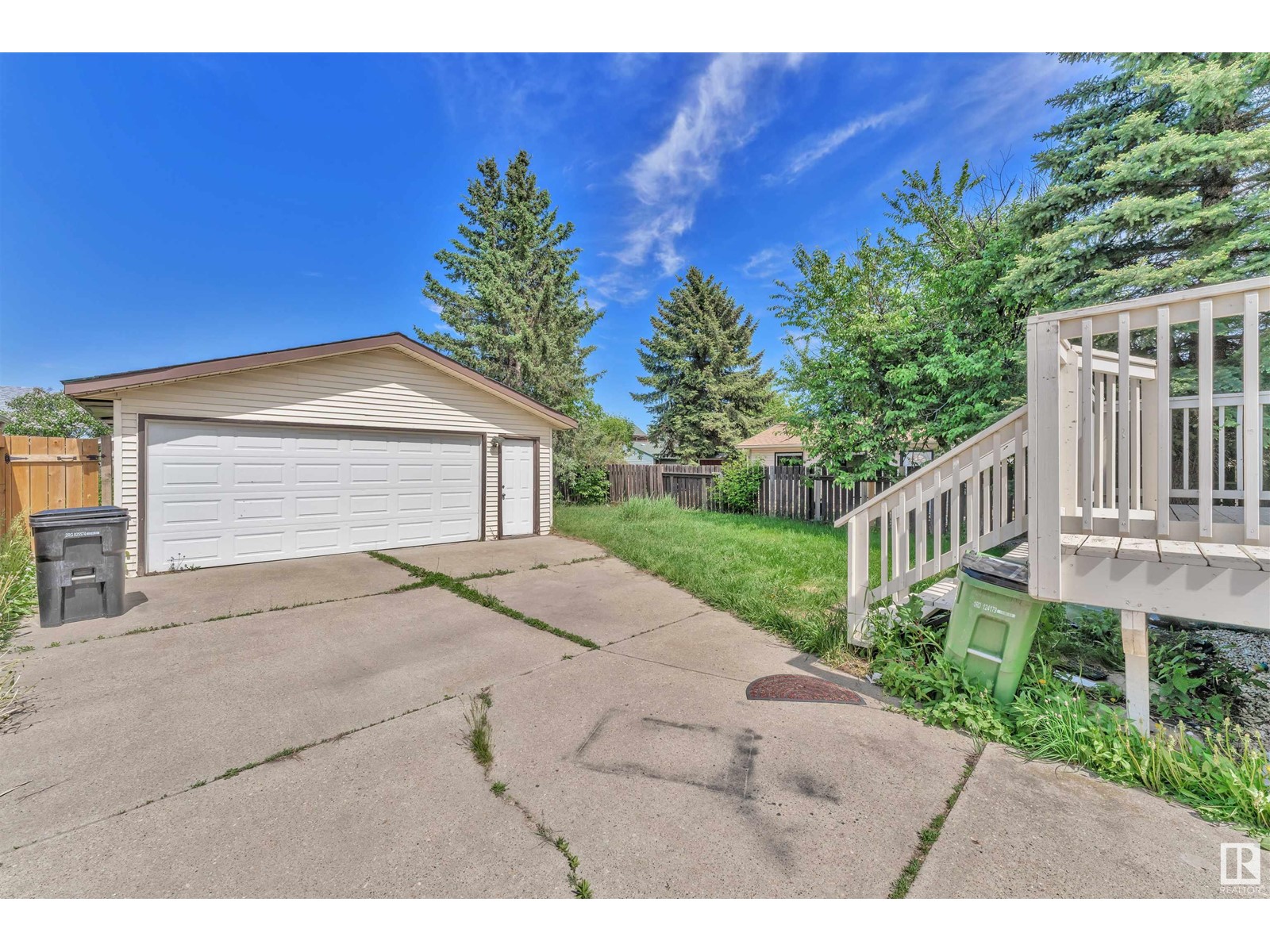 3552 12a Av Nw, Edmonton, Alberta  T6L 3L5 - Photo 3 - E4439338