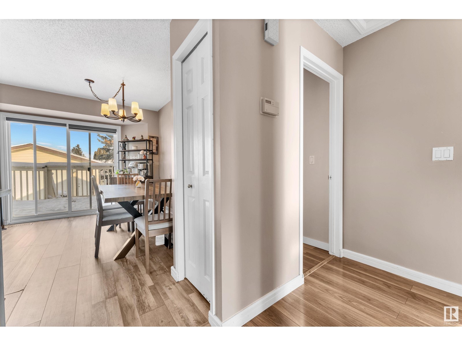 3552 12a Av Nw, Edmonton, Alberta  T6L 3L5 - Photo 13 - E4439338