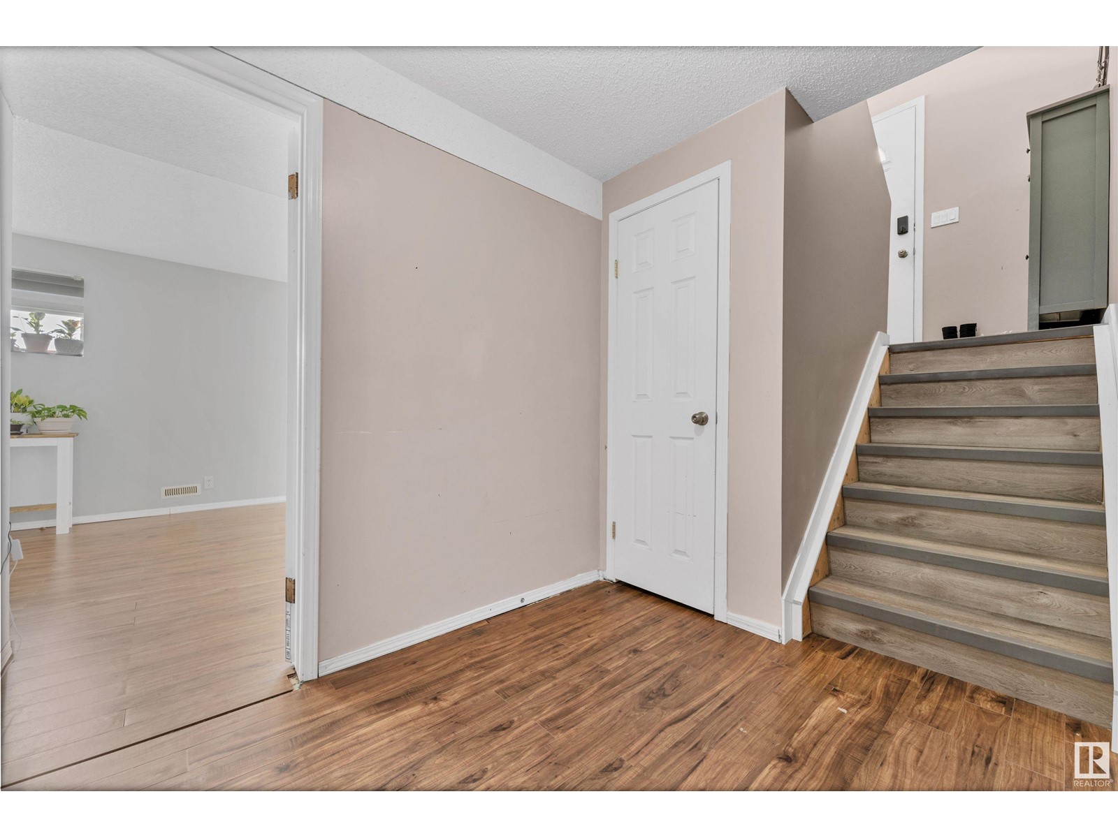 3552 12a Av Nw, Edmonton, Alberta  T6L 3L5 - Photo 25 - E4439338