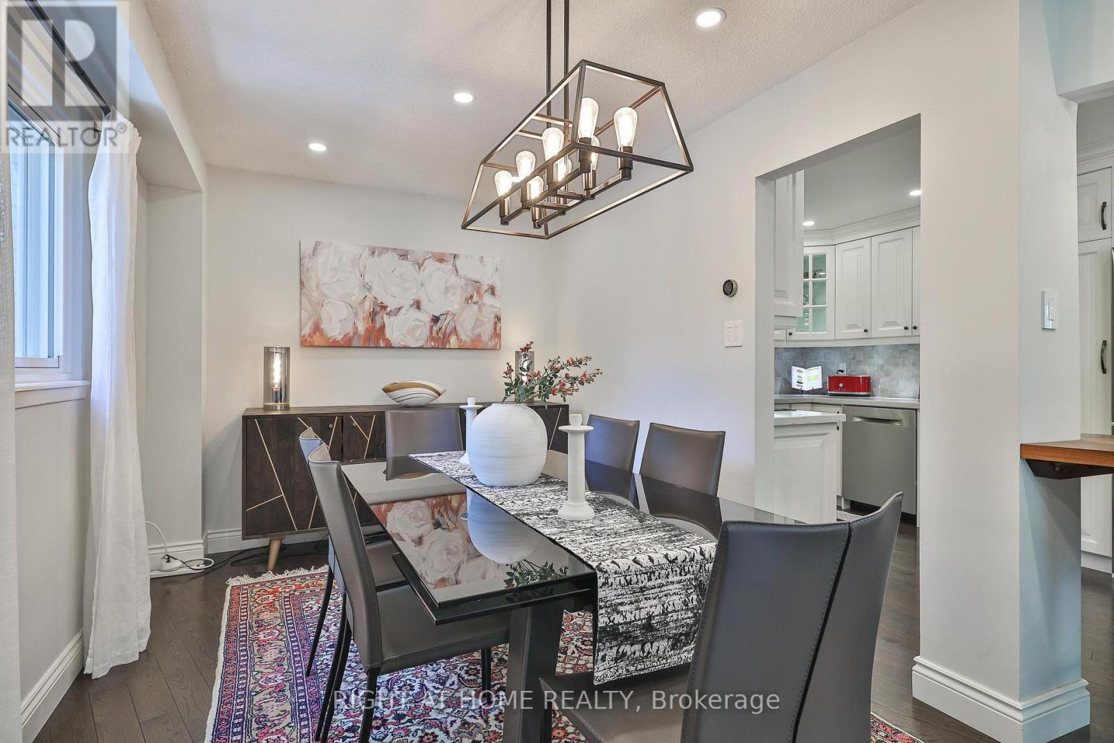 48 Porterfield Crescent, Markham, Ontario  L3T 4S7 - Photo 15 - N12194170