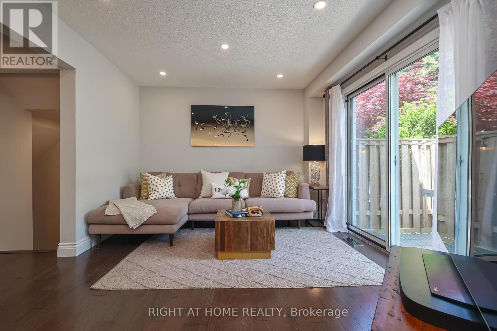 48 Porterfield Crescent, Markham, Ontario  L3T 4S7 - Photo 39 - N12194170