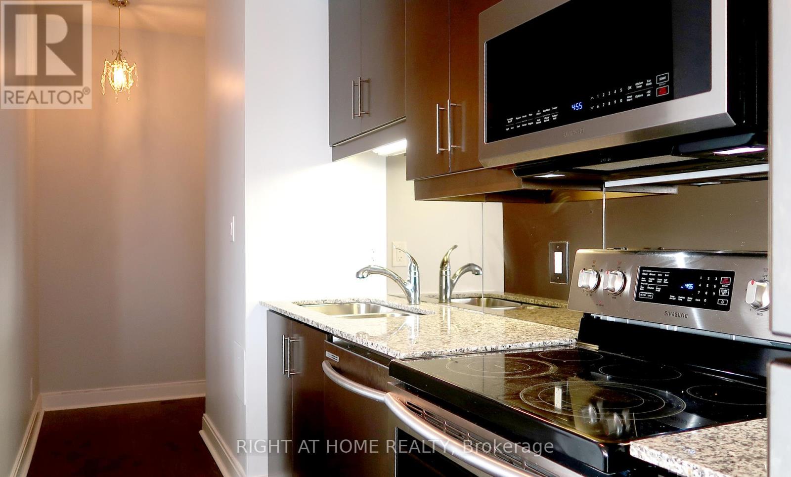 1606 - 50 Absolute Avenue, Mississauga, Ontario  L4Z 0A8 - Photo 10 - W12194162