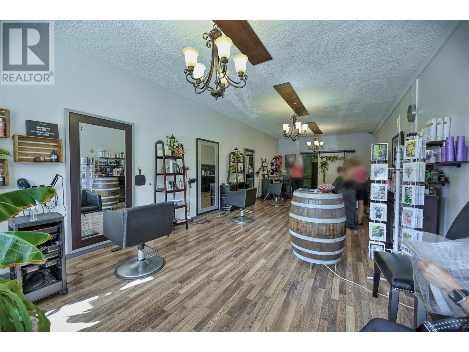 8143 Main Street, Osoyoos, British Columbia  V0H 1V0 - Photo 8 - 10347386