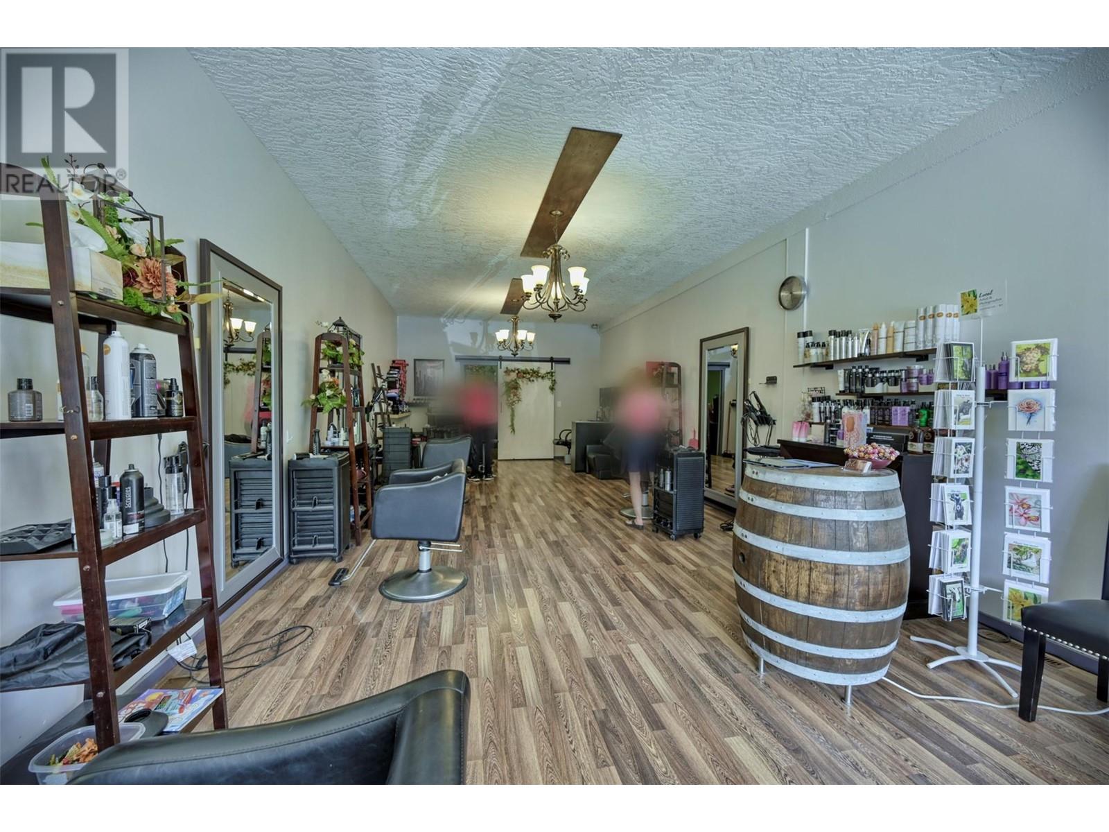 8143 Main Street, Osoyoos, British Columbia  V0H 1V0 - Photo 9 - 10347386