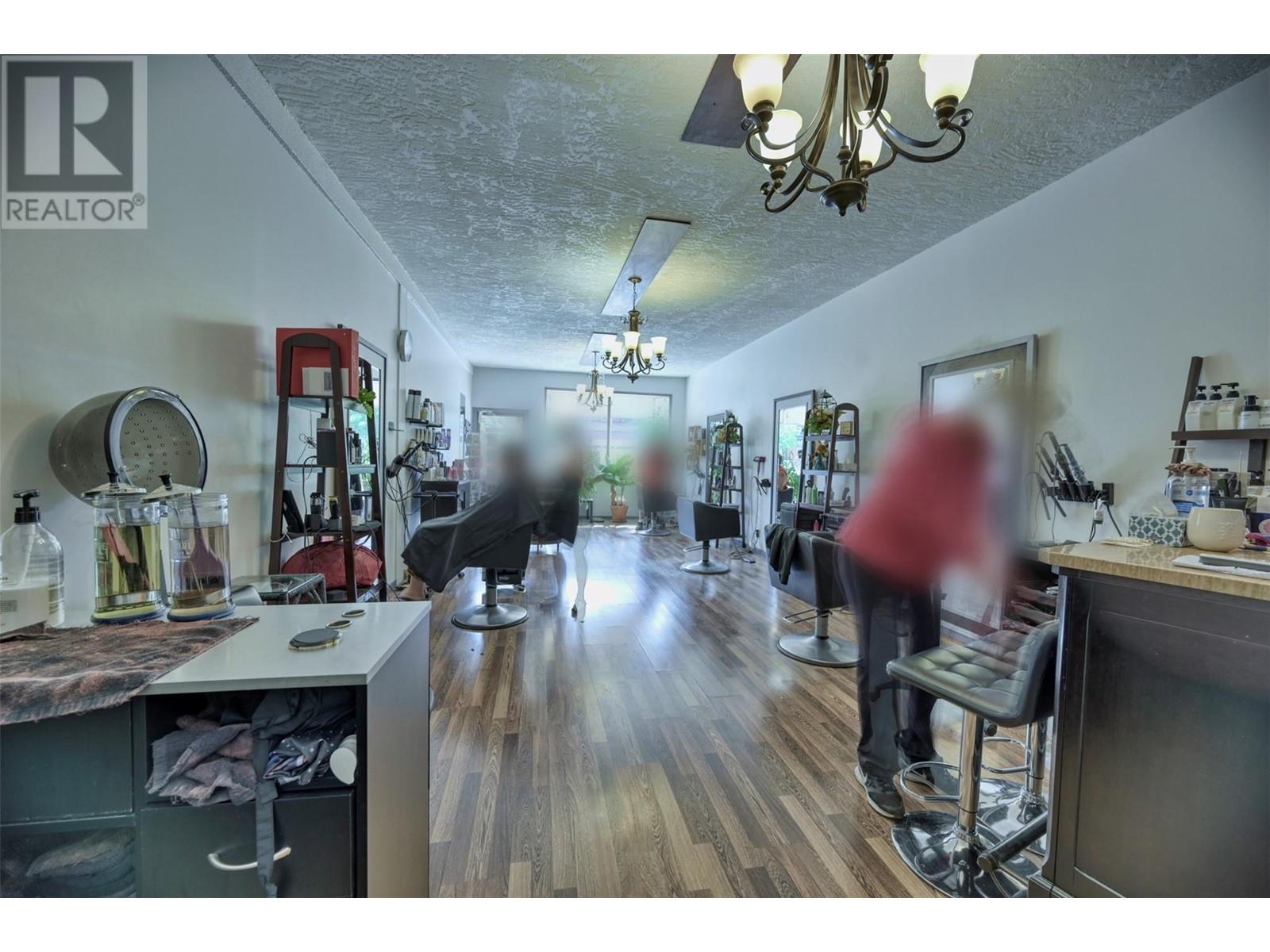 8143 Main Street, Osoyoos, British Columbia  V0H 1V0 - Photo 10 - 10347386
