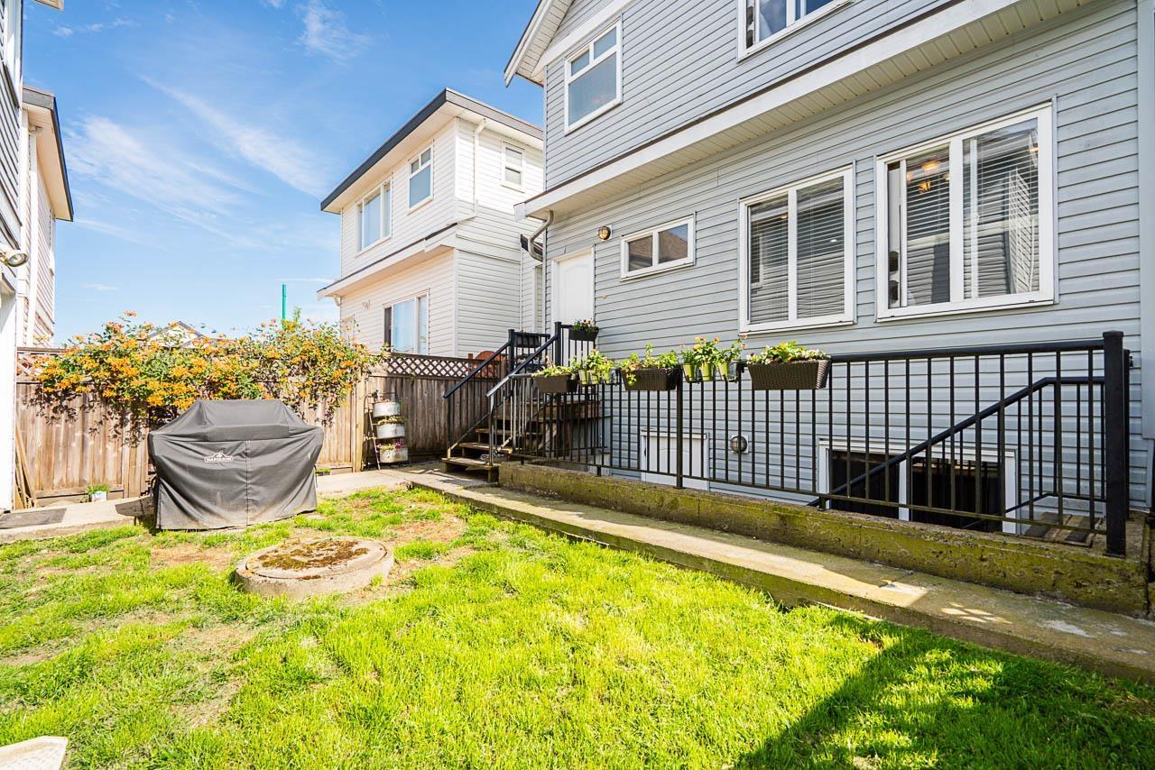 19069 72 Avenue, Surrey, British Columbia  V4N 1M9 - Photo 37 - R3011048