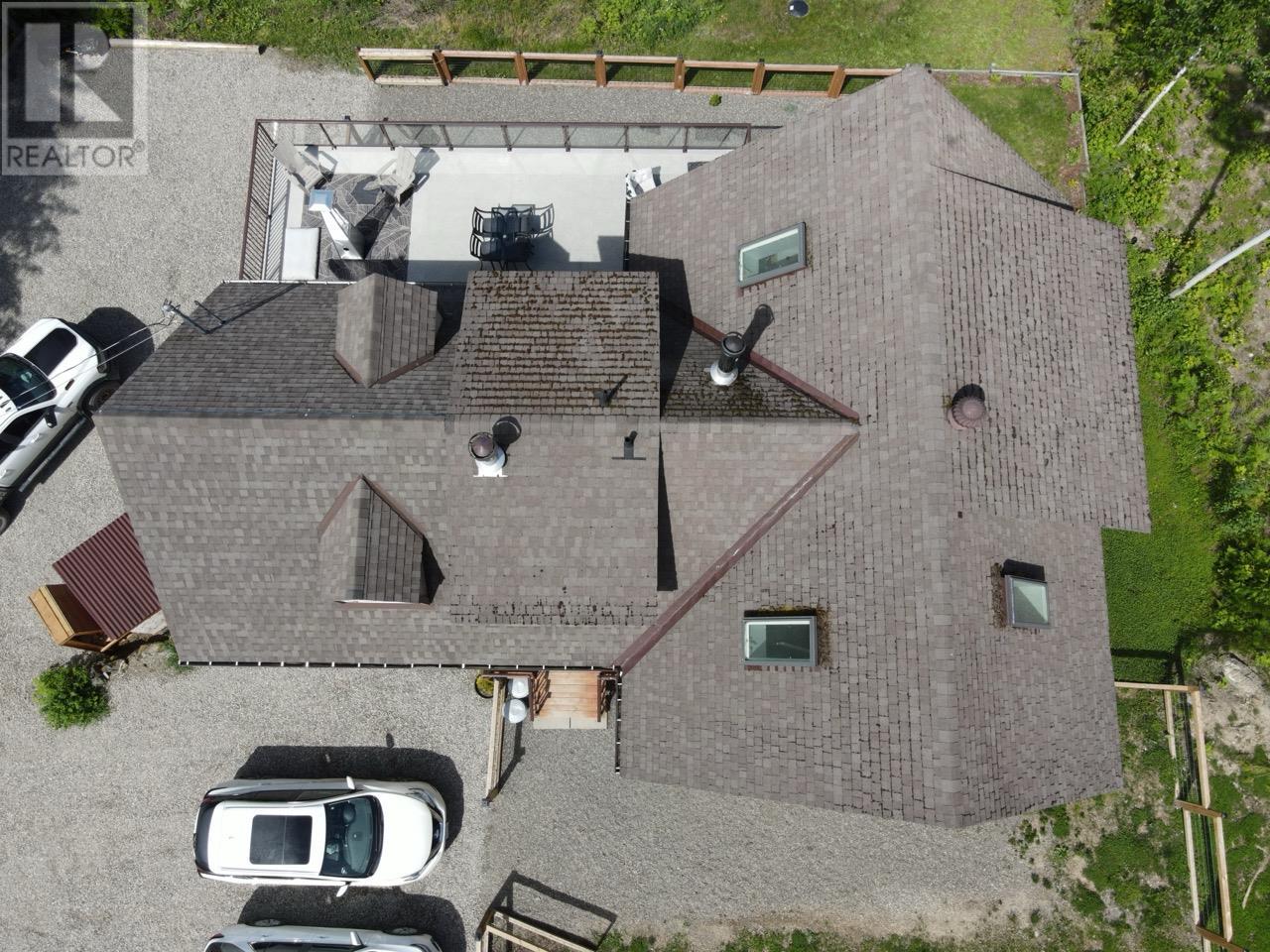 4784 Ivy Road, Eagle Bay, British Columbia  V0E 1T0 - Photo 15 - 10348965