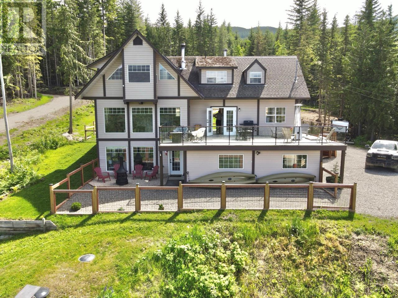 4784 Ivy Road, Eagle Bay, British Columbia  V0E 1T0 - Photo 14 - 10348965