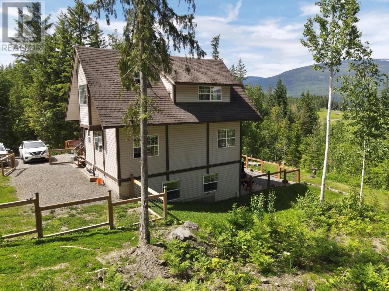 4784 Ivy Road, Eagle Bay, British Columbia  V0E 1T0 - Photo 2 - 10348965