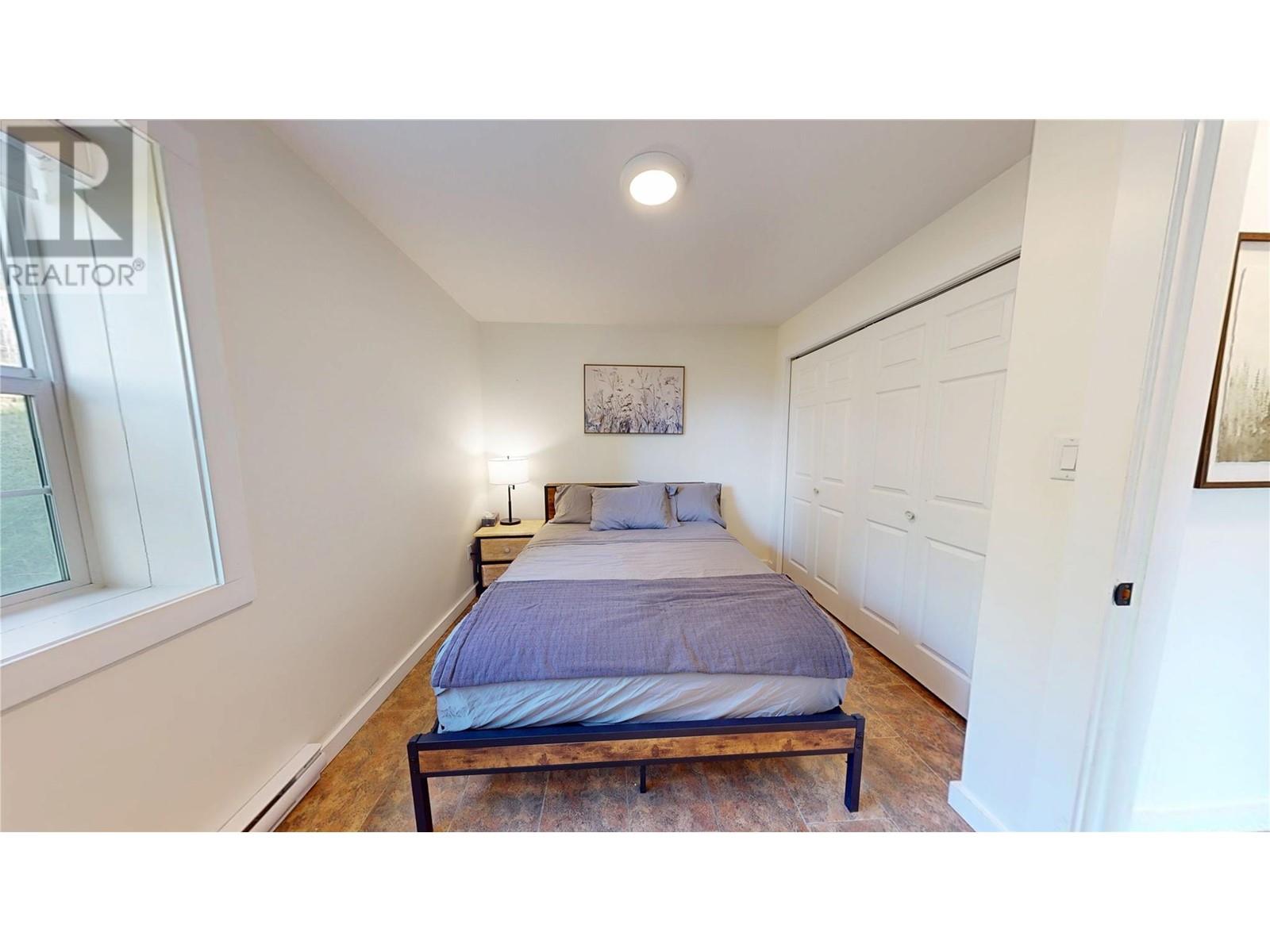 4784 Ivy Road, Eagle Bay, British Columbia  V0E 1T0 - Photo 36 - 10348965
