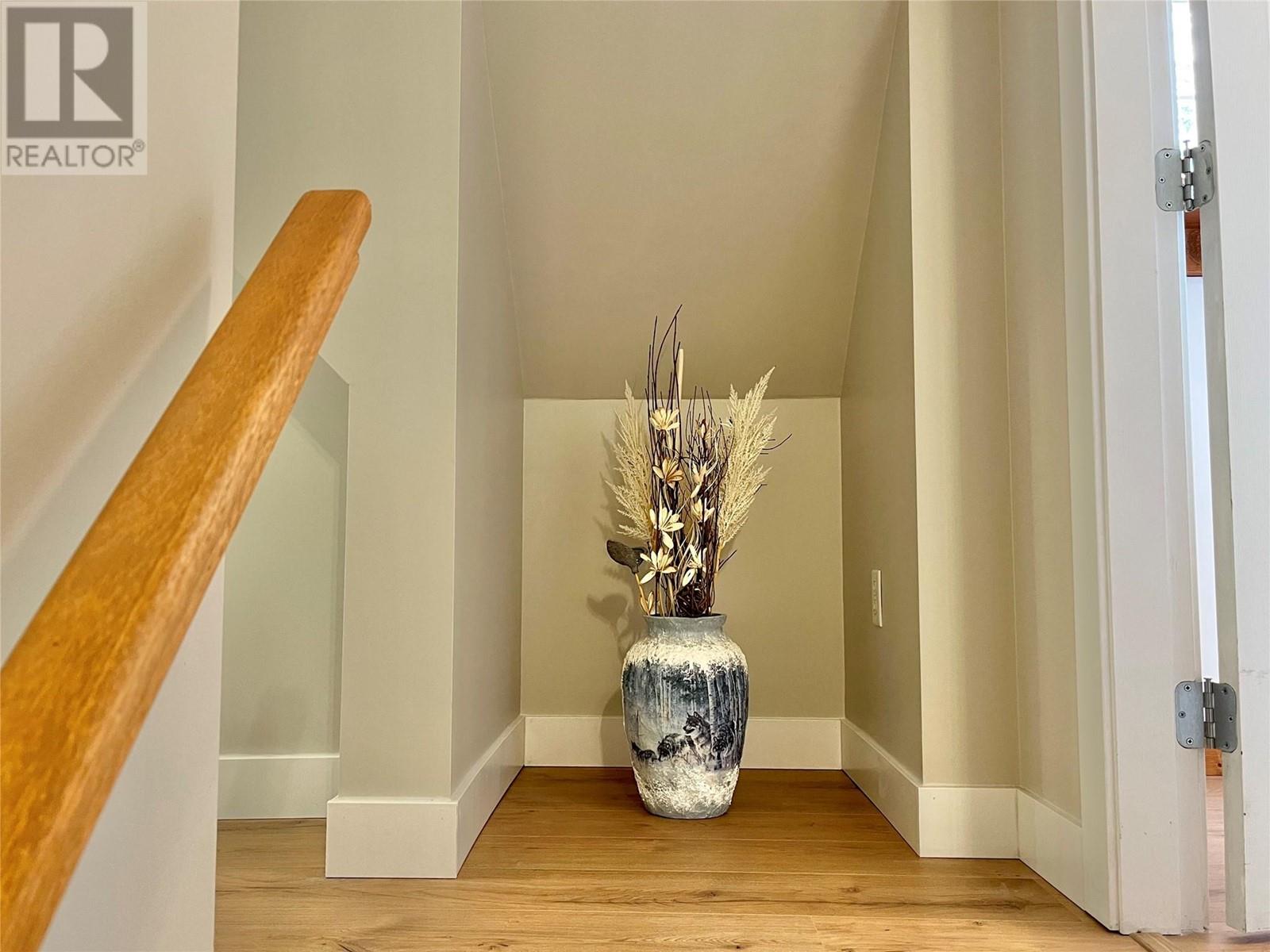 4784 Ivy Road, Eagle Bay, British Columbia  V0E 1T0 - Photo 37 - 10348965