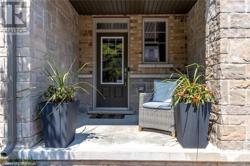 201 Westbank Trail Unit# 34, Stoney Creek, Ontario  L8J 0M4 - Photo 1 - 40734563