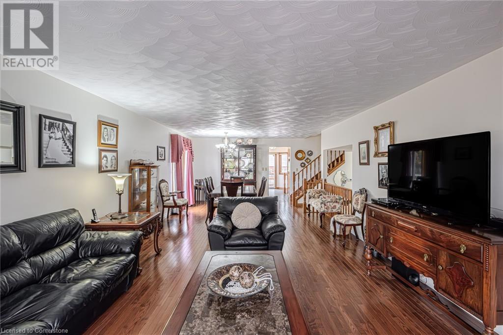 2 Angle Street, Simcoe, Ontario  N3Y 5G6 - Photo 11 - 40736518