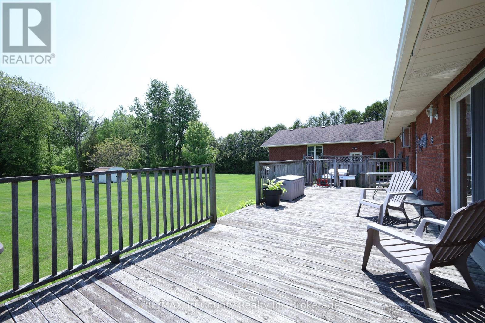 916 Norfolk County 28 Road, Norfolk, Ontario  N0E 1G0 - Photo 38 - X12194234