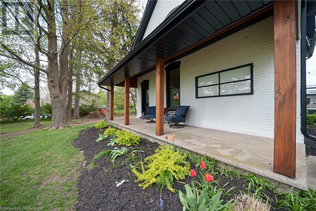 Property at 747 NORFOLK Street S image 5