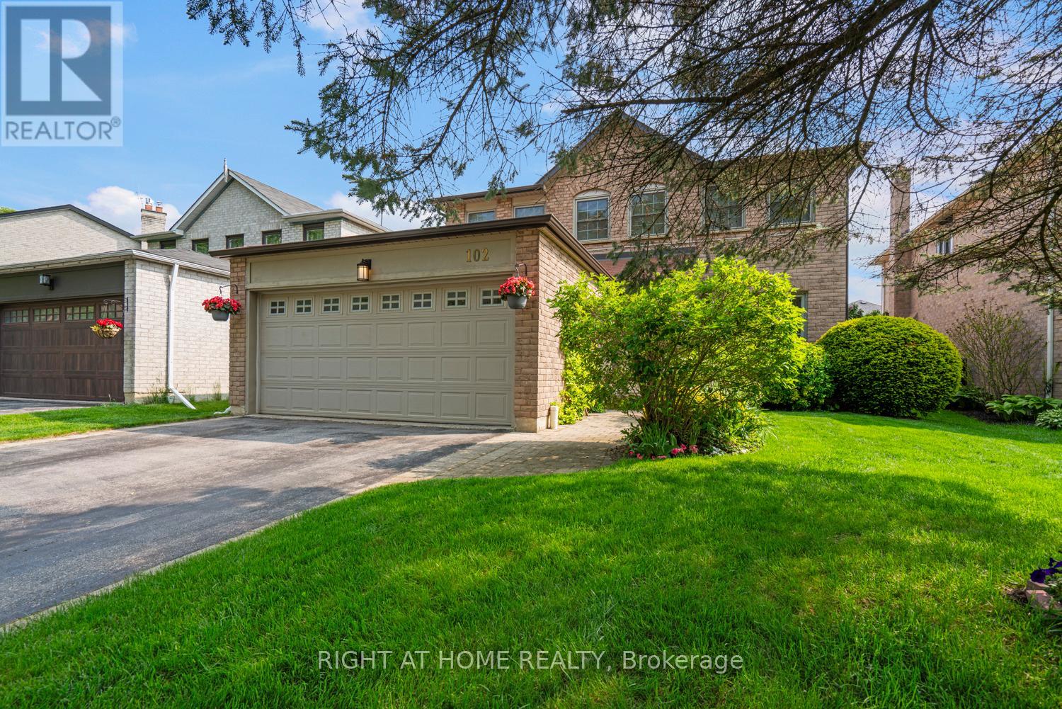 102 Greybeaver Trail, Toronto, Ontario  M1C 4V3 - Photo 3 - E12194182