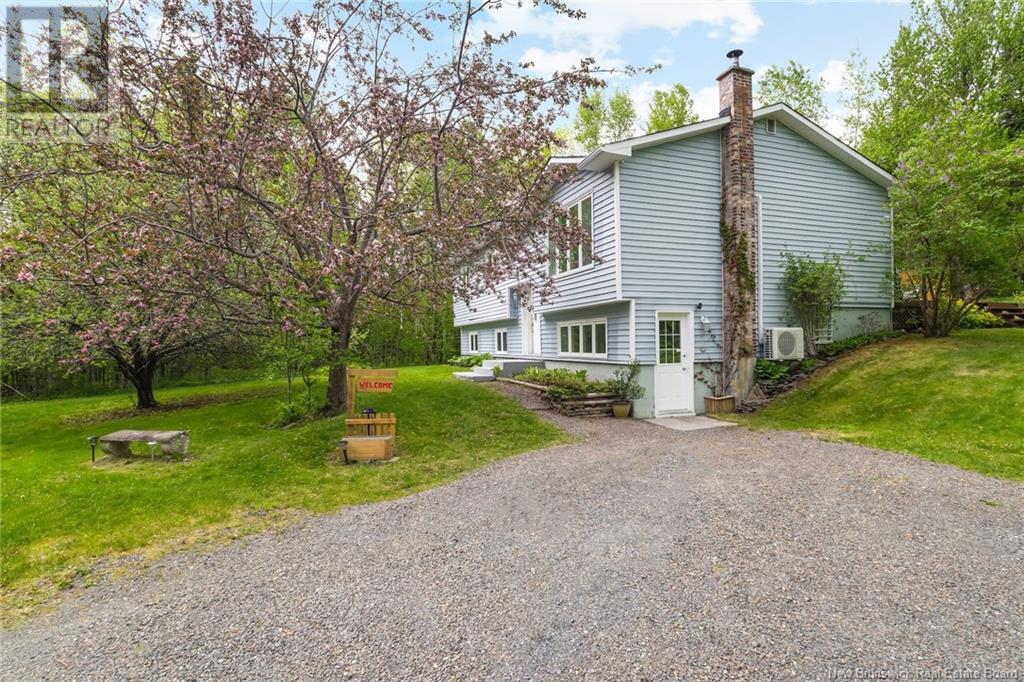 Property at 116 Fawn Crescent image 3