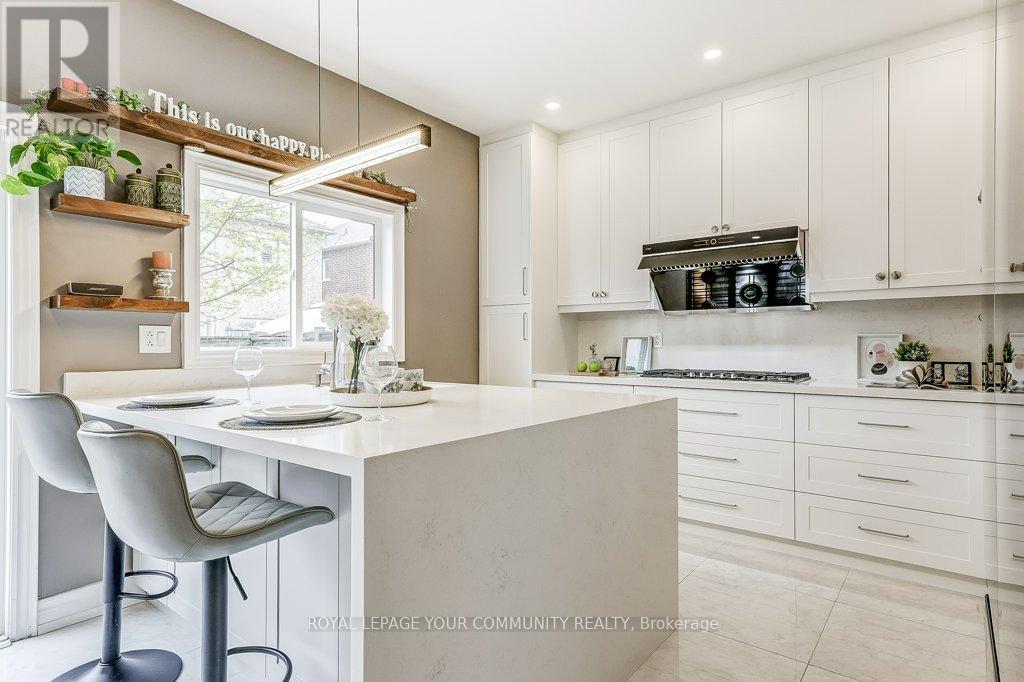 Property at 67 PONDMEDE CRESCENT image 5