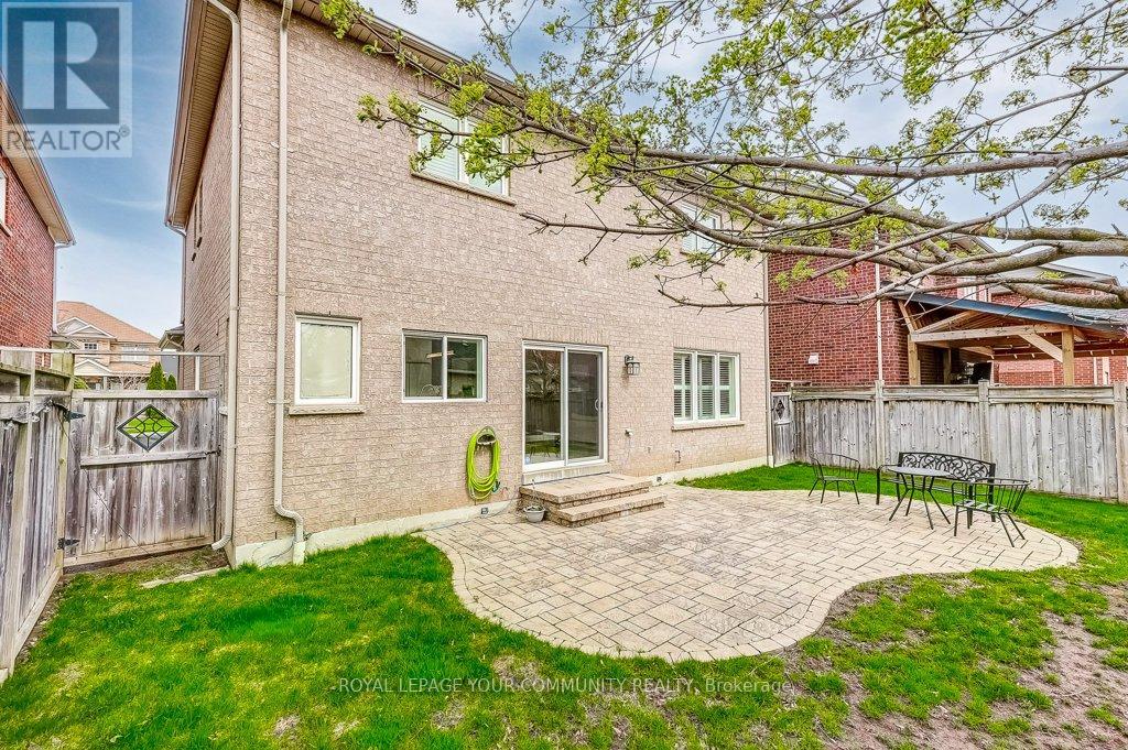 67 Pondmede Crescent, Whitchurch-Stouffville, Ontario  L4A 0E3 - Photo 37 - N12191629