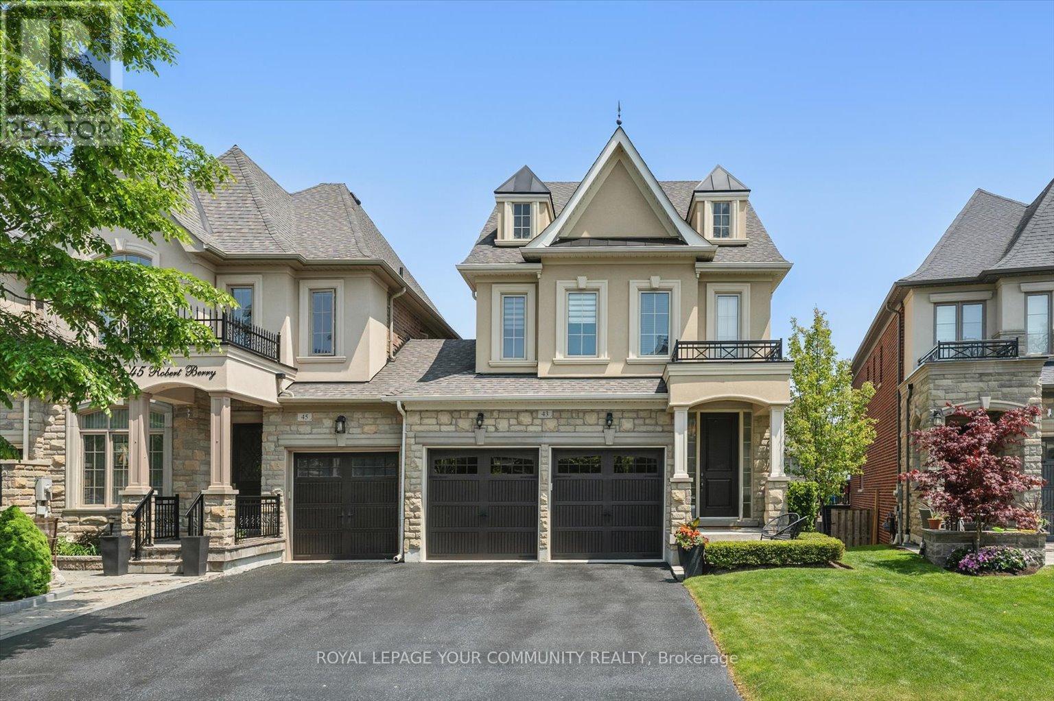 43 ROBERT BERRY CRESCENT, King, Ontario