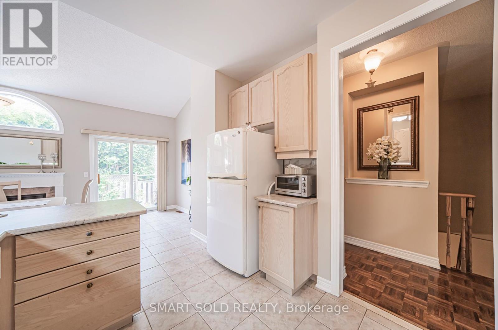 29 Cliveden Place, Markham, Ontario  L6C 2S4 - Photo 17 - N12194184