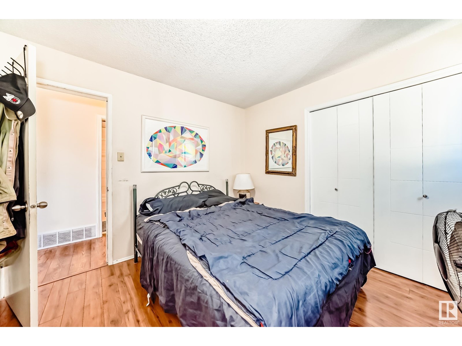 Property at 17313 82 AV NW image 4