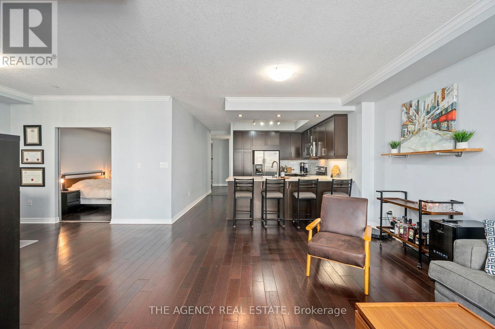 Photo 10 of 41 for 1701 - 330 Ridout Street N